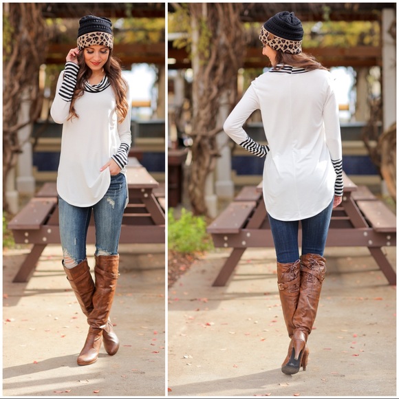 ✨RESTOCKED✨Ivory cowl neck striped Detail tunic - Picture 3 of 3